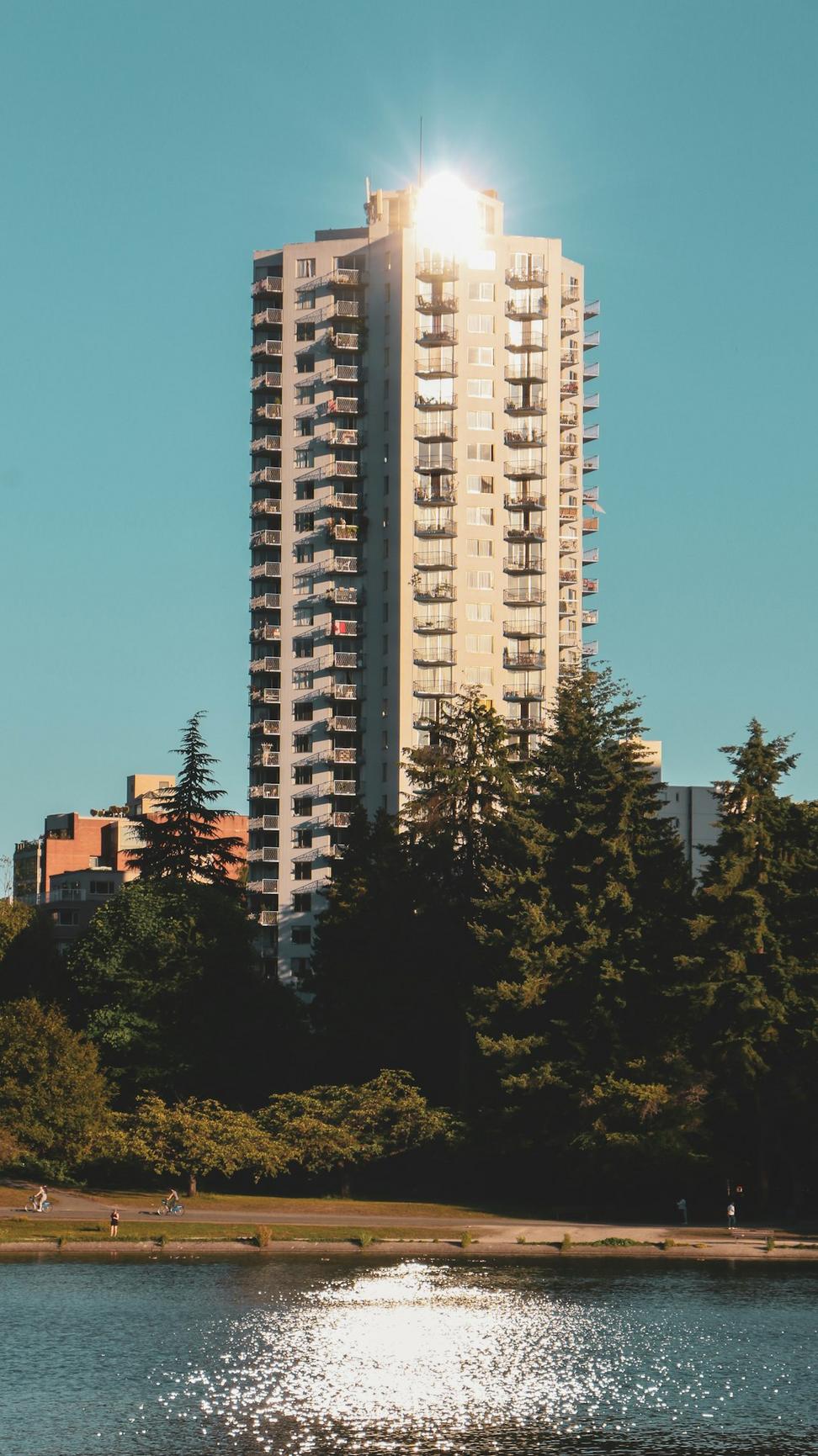 Cascade Ridge Residences