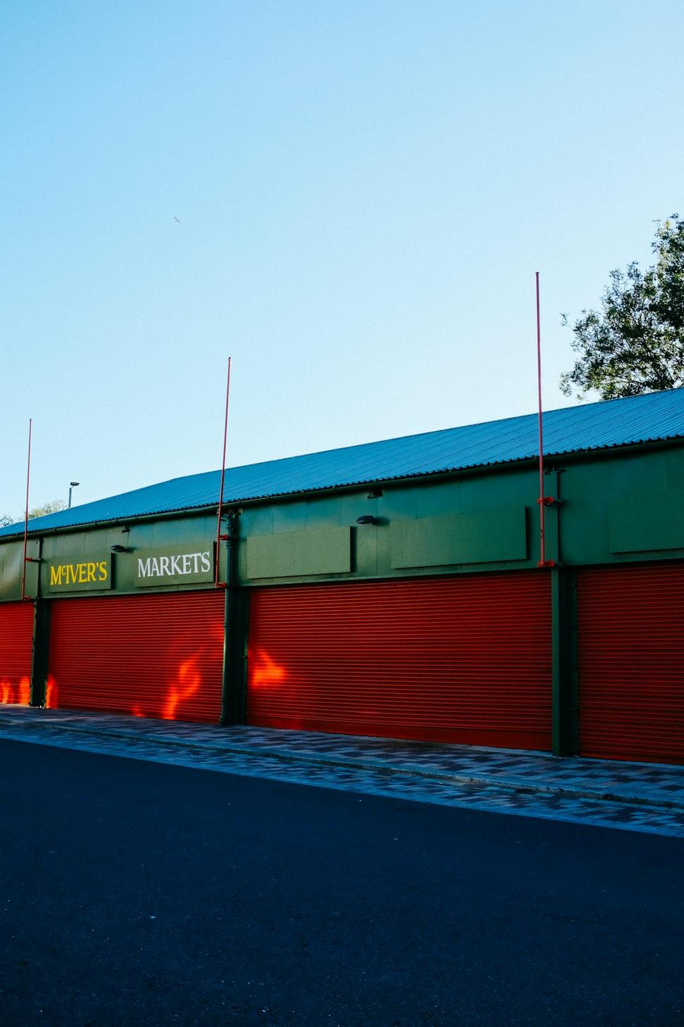 Fire-resistant architecture